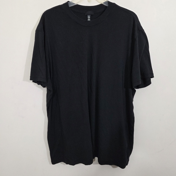 Skims Boyfriend Style T-shirt Tee Short Sleeve Black Size 2X Casual Comfy - Picture 2 of 8